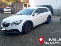Usata Opel Insignia Cosmo 170 CV (125 kW) 2015 Bianco Station wagon