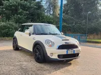 Usata Mini Cooper 143 CV (105 kW) 2013 Bianco Utilitaria