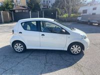 usata Toyota Aygo -- 1.0 12V VVT-i 5p. Lounge Connect