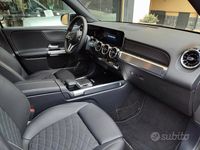 Usata Mercedes GLB200 Edition 150 CV (110 kW) 2020 Grigio SUV