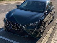 Usata Peugeot 208 Allure 100 CV (73 kW) 2021 Nero Utilitaria