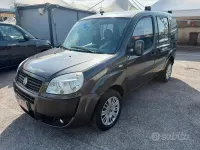 Usata Fiat Doblò Dynamic 120 CV (88 kW) 2009 Grigio Monovolume