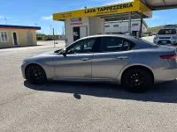 Usata Alfa Romeo Giulia Super 179 CV (131 kW) 2018 Grigio Berlina