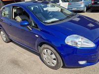 Usata Fiat Grande Punto Dynamic 65 CV (47 kW) 2005 Blu/azzurro Utilitaria