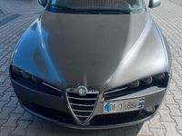 Usata Alfa Romeo 159 150 CV (110 kW) 2009 Marrone Berlina