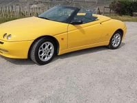 Second-hand Alfa Romeo Spider 150 CP (110 kW) 2002 Cabrio