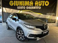 Usata Renault Captur 131 CV (96 kW) 2020 Grigio SUV