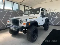 Usata Jeep Wrangler Sport 177 CV (130 kW) 1998 Bianco SUV