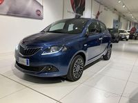 Usata Lancia Ypsilon Gold 69 CV (50 kW) 2024 Blu Utilitaria