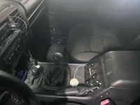 Usata Land Rover Discovery 3 139 CV (102 kW) 2004 Rosso SUV