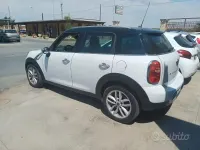 Usata Mini Cooper Countryman 111 CV (81 kW) 2011 Bianco SUV