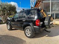 Usata Jeep Cherokee 150 CV (110 kW) 2004 Nero SUV