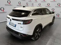 Usata Renault Austral Techno 200 CV (147 kW) 2023 Bianco SUV