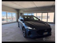 Usata Ford Focus Active 125 CV (91 kW) 2023 Desert island blue Station wagon