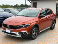 Usata Fiat Tipo Cross 131 CV (96 kW) 2021 Arancione Berlina