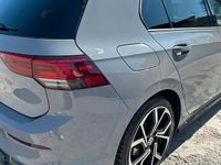 Usata VW Golf VIII R-line 150 CV (110 kW) 2021 Grigio Station wagon