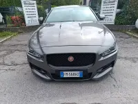 Usata Jaguar XE R-Dynamic 180 CV (132 kW) 2017 Grigio Berlina