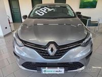 Usata Renault Clio V Equilibre 101 CV (74 kW) 2023 Grigio Berlina