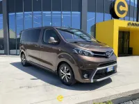 Usata Toyota Proace Verso Luxury 144 CV (105 kW) 2022 Marrone Station wagon