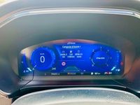 Usata Ford Kuga 120 CV (88 kW) 2022 Bianco SUV