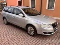 Usata VW Passat 150 CV (110 kW) 2009 Grigio Station wagon