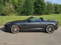 Usata Jaguar F-Type R-Dynamic 300 CV (220 kW) 2018 Grigio Cabrio