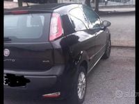 Usata Fiat Punto 69 CV (50 kW) 2012 Nero Utilitaria