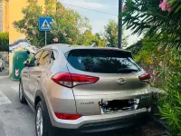 Usata Hyundai Tucson Xpossible 141 CV (103 kW) 2016 Beige SUV