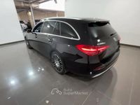Usata Mercedes C200 163 CV (119 kW) 2024 Nero Station wagon