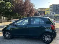 Usata Toyota Yaris 87 CV (63 kW) 2006 Verde Berlina
