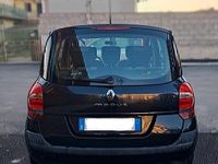 Usata Renault Modus Dynamique 74 CV (54 kW) 2010 Nero Monovolume