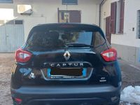 Usata Renault Captur 90 CV (66 kW) 2014 Nero SUV
