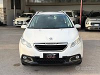 Usata Peugeot 2008 Active 75 CV (55 kW) 2015 Bianco SUV