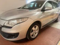 Usata Renault Mégane GrandTour 110 CV (80 kW) 2013 Argento Station wagon