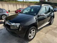 Usata Dacia Duster Lauréate 110 CV (80 kW) 2011 Nero SUV