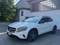 Usata Mercedes GLA200 Premium 135 CV (99 kW) 2016 Bianco SUV