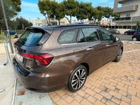 Usata Fiat Tipo Lounge 120 CV (88 kW) 2019 Marrone Station wagon