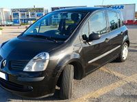 Usata Renault Modus 68 CV (50 kW) 2007 Nero Monovolume