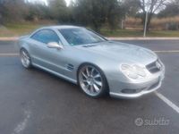 Usata Mercedes SL500 AMG 305 CV (224 kW) 2002 Grigio Cabrio