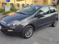 Usata Fiat Punto Evo Dynamic 69 CV (50 kW) 2011 Nero Utilitaria