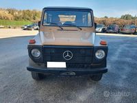 Usado Mercedes 240 72 CV (52 kW) 1993 Marrón Familiar