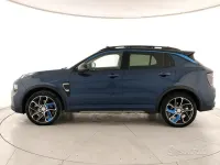 Usata Lynk & Co 01 179 CV (131 kW) 2023 Blu con tetto nero SUV