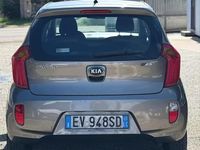 Usata Kia Picanto 67 CV (49 kW) 2015 Giallo Utilitaria