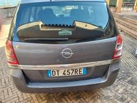 Usata Opel Zafira 2008 Monovolume