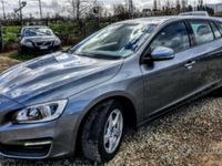 Usata Volvo V60 Kinetic 120 CV (88 kW) 2017 Grigio Station wagon