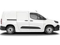 Usata Fiat Doblò 102 CV (75 kW) 2024 Bianco Monovolume
