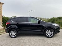 Usata Ford Kuga Titanium 120 CV (88 kW) 2015 Nero SUV