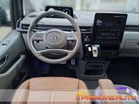 usata Hyundai Staria 2.2 AT 2WD 7 posti