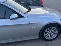 Usata BMW 318 2008 Grigio Berlina