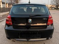 Usata BMW 118 143 CV (105 kW) 2011 Nero Utilitaria